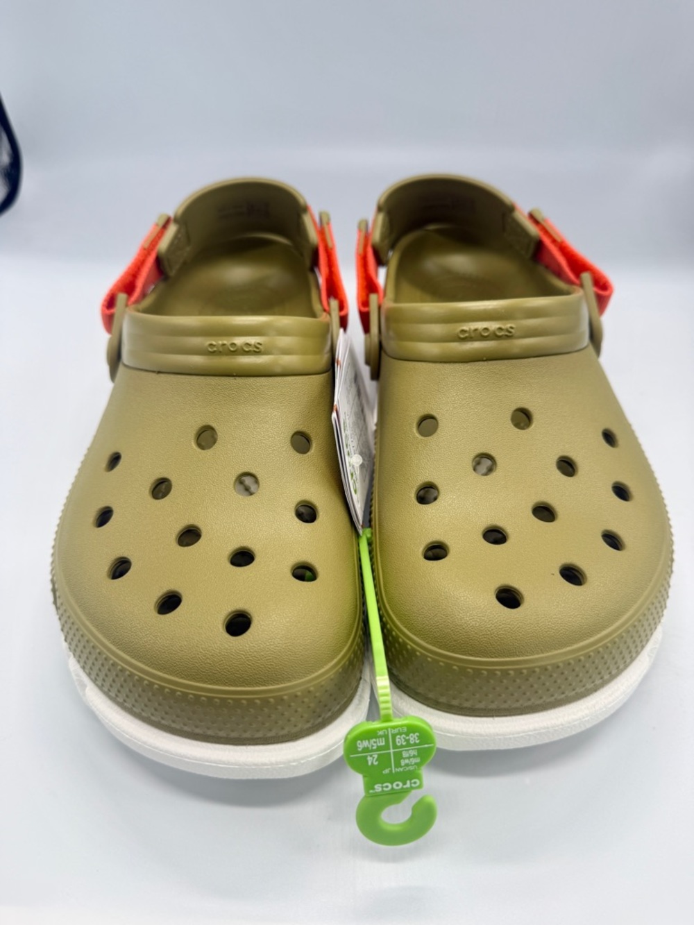 NEW Crocs Unisex-Adult Duet Max II Clogs, Size 6 Men/8 Women’s, Green Color